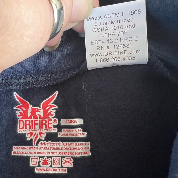 Drifire Sweater Mens Large 1/4 Zip Pullover Navy FR Flame Resistant Made In USA - Picture 4 of 11